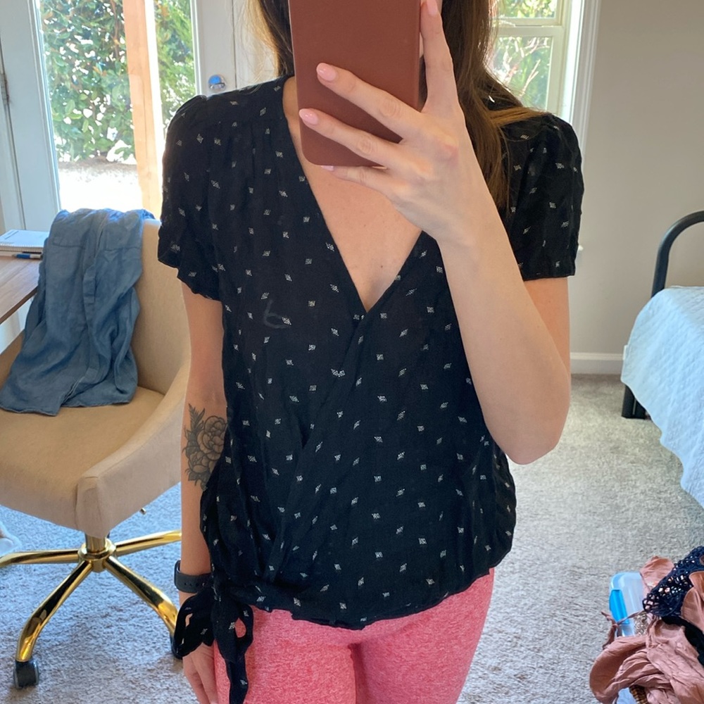 NWT wrap top